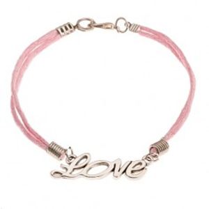 Šperky eshop - Ružový šnúrkový náramok, prívesok striebornej farby - nápis "Love" SP36.6