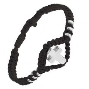 Šperky eshop - Šnúrkový náramok s hladkým krížikom z ocele 304L v pletenom kosoštvorci SP50.27