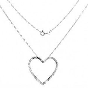 Strieborný náhrdelník 925 - retiazka s vlnitou kontúrou srdca