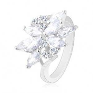 Šperky eshop - Trblietavý prsteň v striebornom odtieni, kvet - zirkónové zrniečka rôznej farby R38.13 - Veľkosť: 52 mm, Farba: Svetlofialová