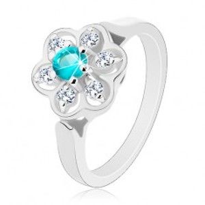Šperky eshop - Trblietavý prsteň zdobený čírym kvietkom so zirkónom svetlomodrej farby R30.13 - Veľkosť: 51 mm
