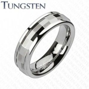 Šperky eshop - Tungstenový prsteň - ozdobný stredový pás s obdĺžnikmi K16.5/AB33.16 - Veľkosť: 55 mm, Šírka: 6 mm