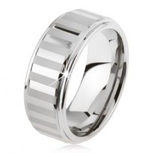 Šperky eshop - Tungstenový prsteň striebornej farby, lesklé a matné pásiky AB34.08 - Veľkosť: 67 mm