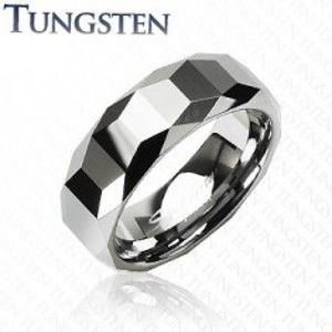 Šperky eshop - Wolfrámový prsteň - vysokolesklý s geometrickým vzorom K16.19 - Veľkosť: 59 mm