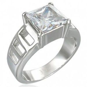 Šperky eshop - Zásnubný prsteň z veľkým štvorcovým zirkónom a šiestimi otvormi D18.13 - Veľkosť: 56 mm