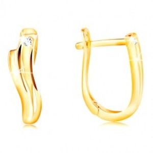 Šperky eshop - Zlaté 14K náušnice - lesklé vlnky s úzkym výrezom a čírym zirkónom GG210.19