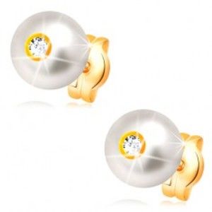 Šperky eshop - Zlaté 14K náušnice - smotanovo biela perla s ligotavým čírym zirkónom, 6 mm GG32.15