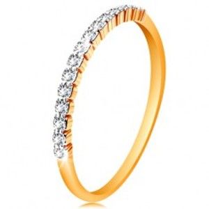 Šperky eshop - Zlatý 14K prsteň - pás trblietavých čírych zirkónikov, lesklé ramená GG190.31/39 - Veľkosť: 54 mm