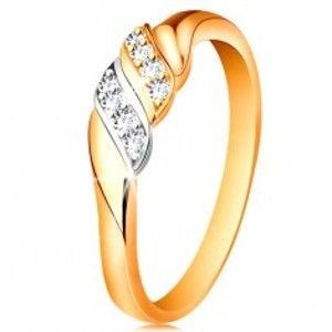 Šperky eshop - Zlatý prsteň 585 - dve vlnky z bieleho a žltého zlata, trblietavé číre zirkóny GG190.40/47 - Veľkosť: 54 mm