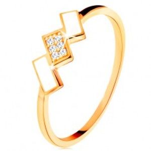 Šperky eshop - Zlatý prsteň 585 - šikmé obdĺžniky pokryté bielou glazúrou a zirkónmi GG132.09/10/32/35 - Veľkosť: 56 mm