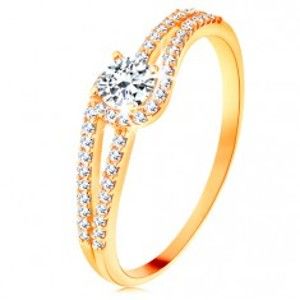 Šperky eshop - Zlatý prsteň 585 s rozdelenými trblietavými ramenami, číry zirkón GG131.03/22/26 - Veľkosť: 52 mm